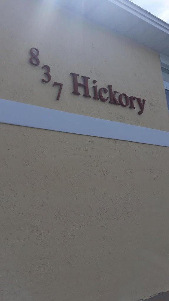 Foto del edificio - 837 Hickory St