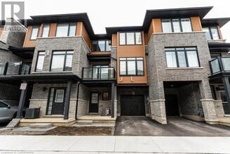 Building Photo - 461 Blackburn Dr