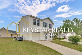 Building Photo - 2205 Sawgrass Rd