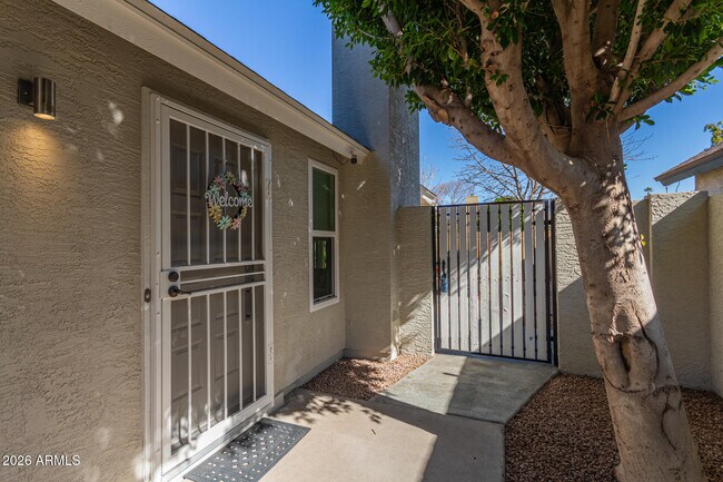 Foto del edificio - 5210 W Jupiter Way N