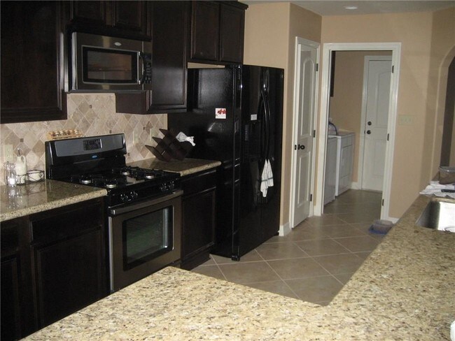 Foto del edificio - 6109 Queen Jane St