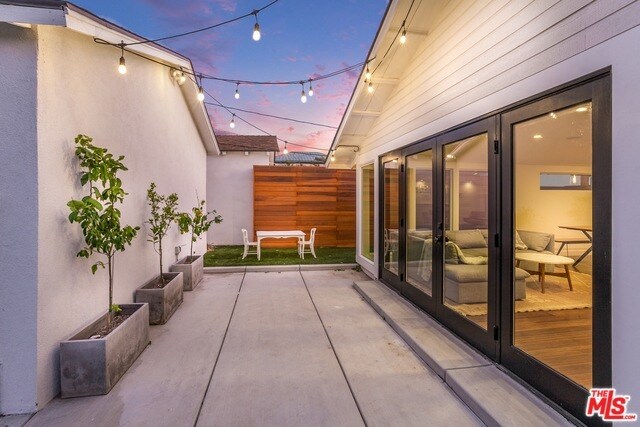 Building Photo - 2900 Overland Ave