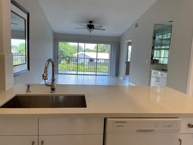 Foto del edificio - 340 NW 67th St