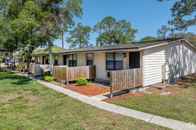 Foto del edificio - Heron Pointe