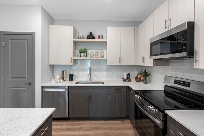 Building Photo - Montego Reserve