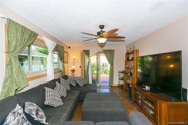 Building Photo - 94-537 Kupuna Loop
