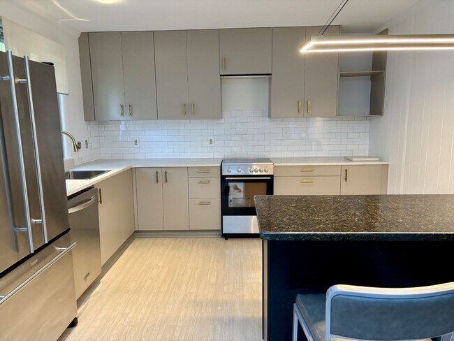 Foto del edificio - 6317 Percy Dr