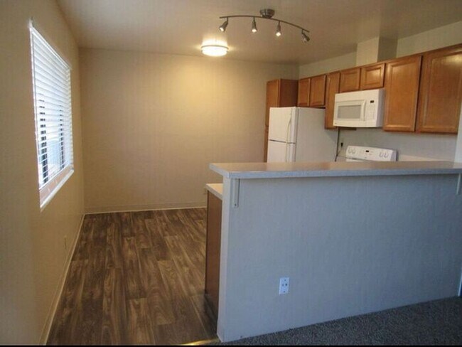Foto del edificio - 3123 Cashill Blvd