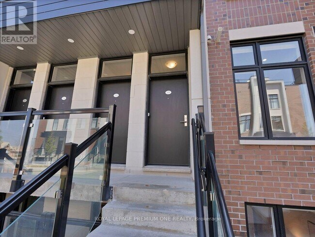 Photo du bâtiment - 9570-9570 Islington Ave