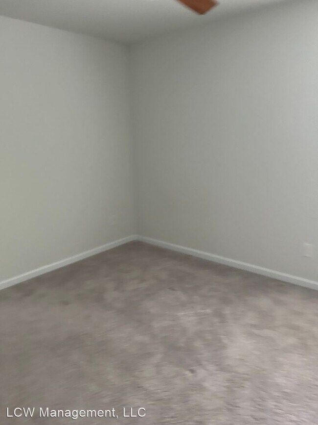 Foto del edificio - 4 br, 3 bath House - 1561 Ever Spring Driv...