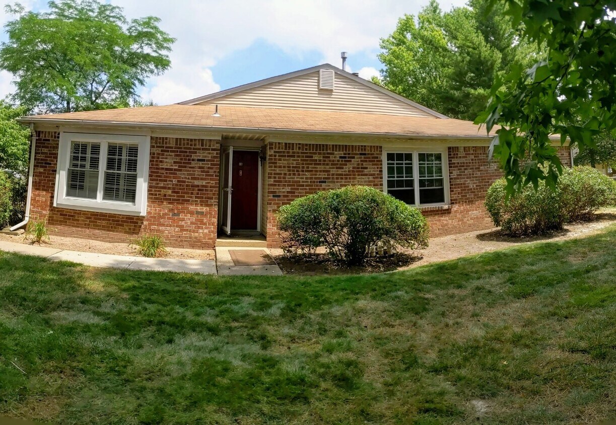 48 Lafayette Ct, North Brunswick Township, NJ 08902 Townhome Rentals