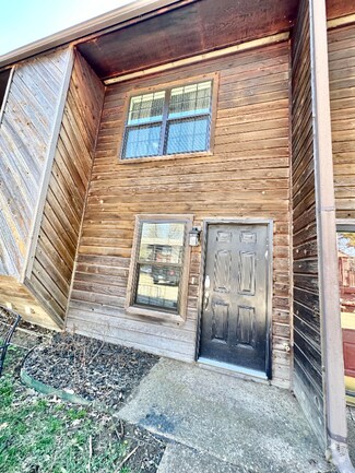Building Photo - 1370 Oakland Ave
