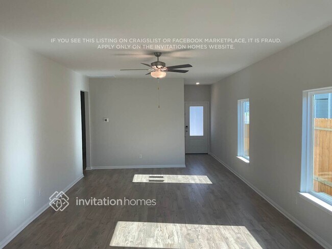 Building Photo - 8204 Burnt Orchid Dr