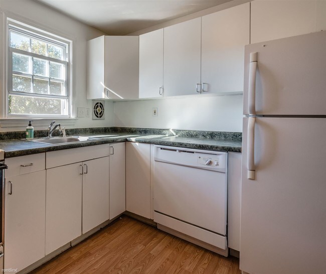 Foto del edificio - 1 br, 1 bath Condo - 15 Grandview Dr