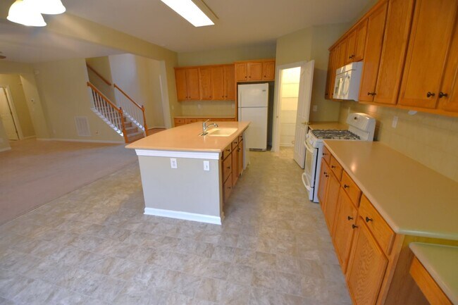 Building Photo - 9669 Ravenscroft Ln NW