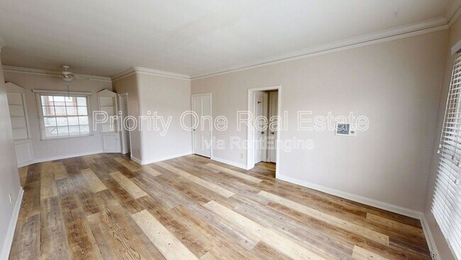 Foto del edificio - 3526 Sixth Ave