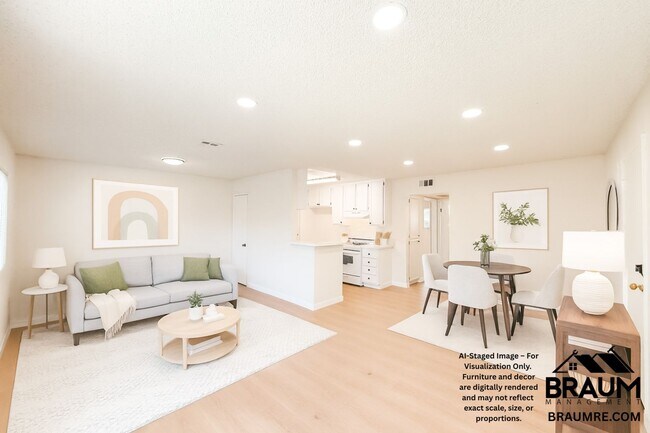 Building Photo - 14801 Delano St