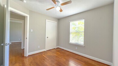 Building Photo - 9923 Farrell Dr
