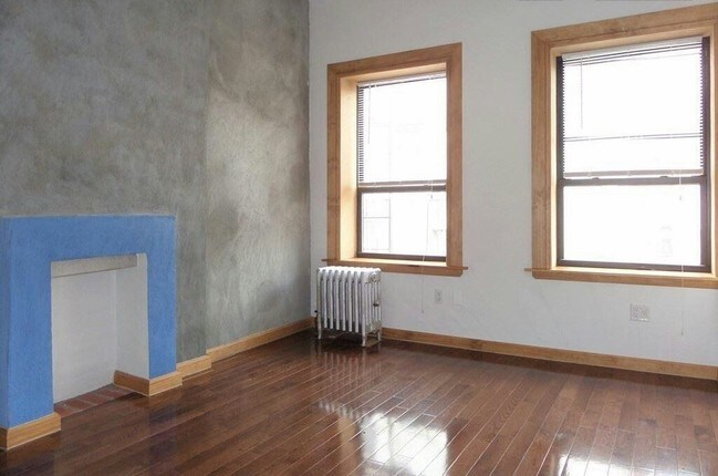 Building Photo - 409 East 115th Street