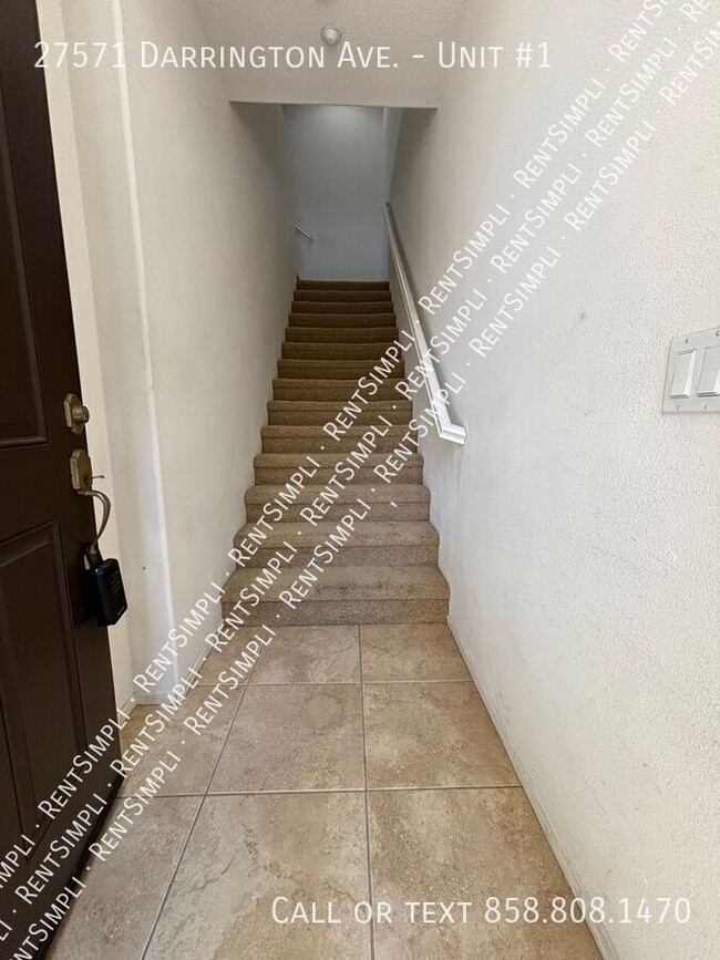 Building Photo - 27571 Darrington Ave