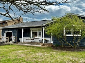 Building Photo - 1107 Pensacola Rd