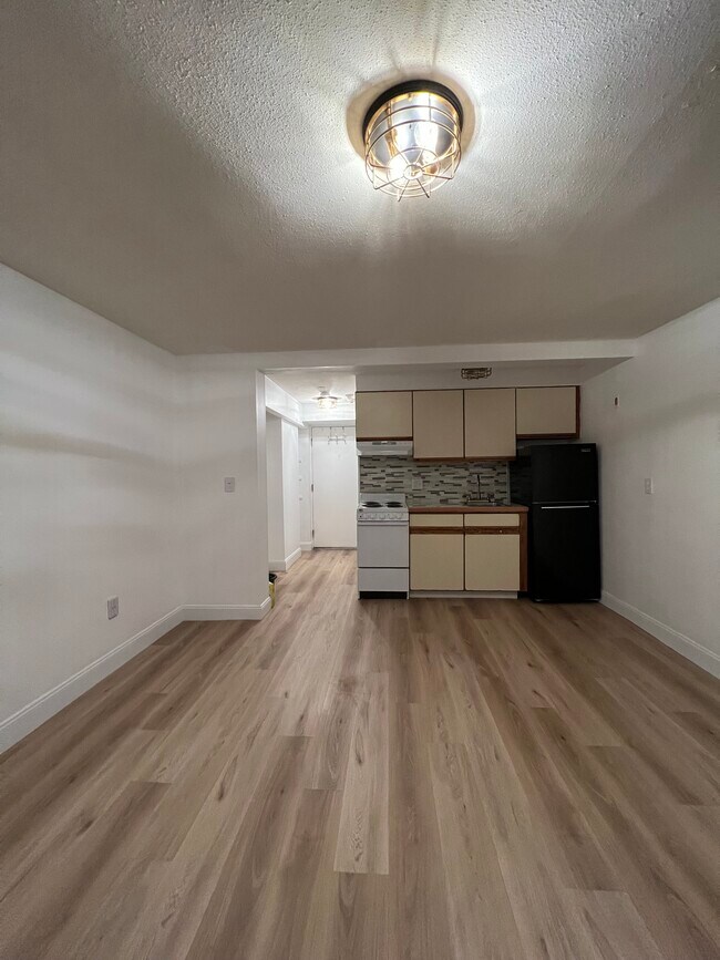 Todos los electrodomésticos nuevos desde febrero de 2023 - 45 Oval Rd