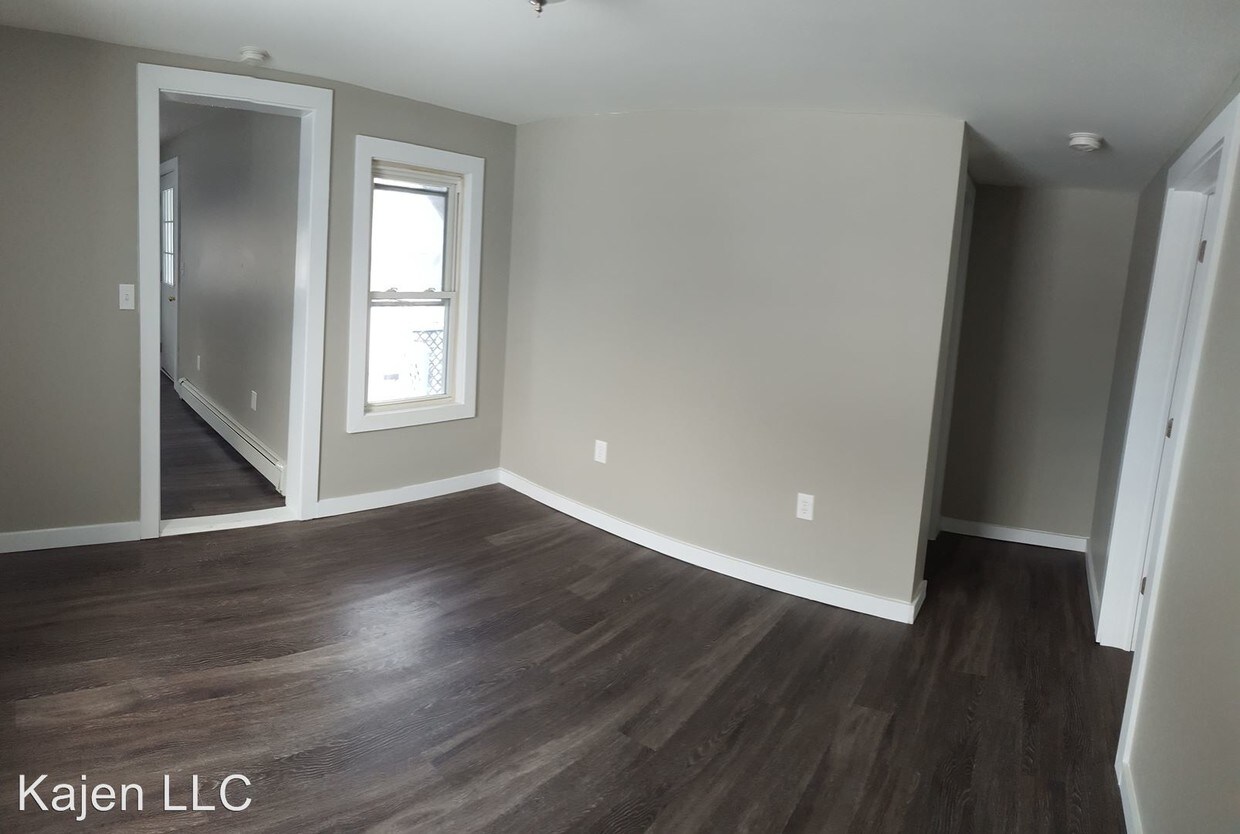 Foto principal - 809 Conklin Rd