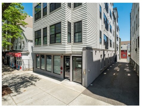 Primary Photo - 350 W Broadway