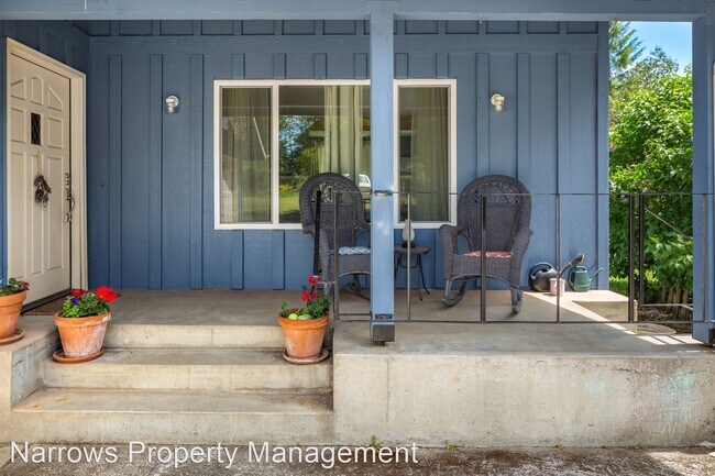 Building Photo - 4 br, 2.5 bath House - 11850 SE Black Rd