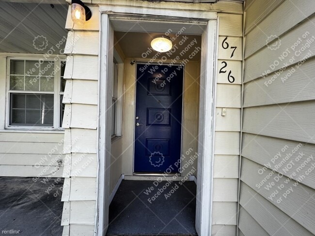 Building Photo - 4 br, 3 bath House - 6726 N 11th St
