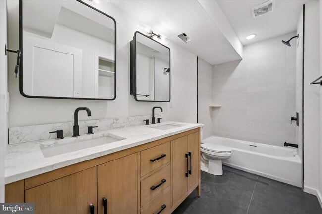 Foto del edificio - 627 N 16th St