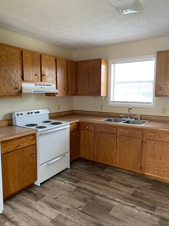 Foto del edificio - 200 Valley Ln