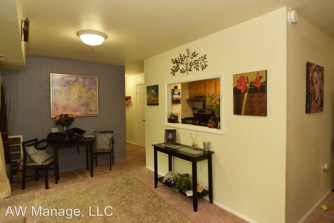 Building Photo - 2 br, 1 bath House - 5101 Crossfield Court #8