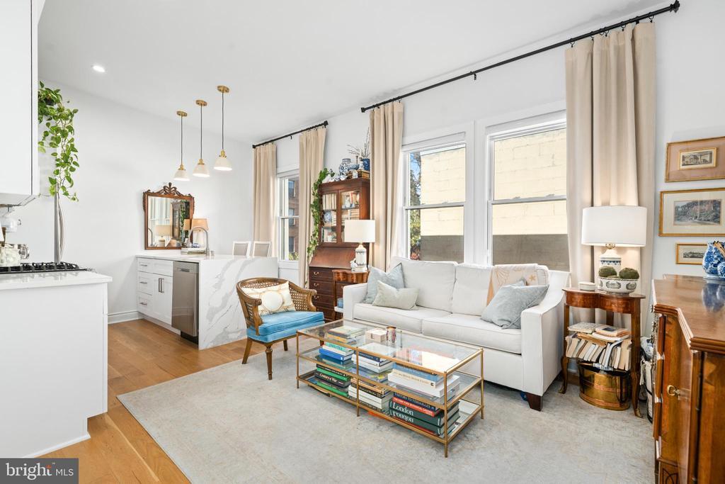 Foto principal - 317 3rd St SE