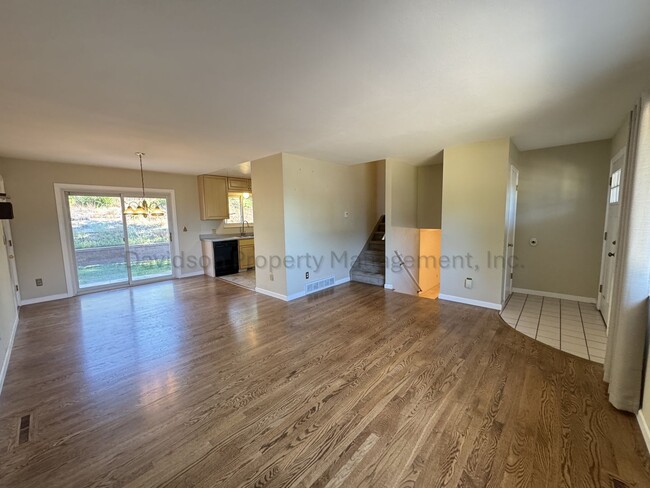 Photo - 1429 Auburn Drive House