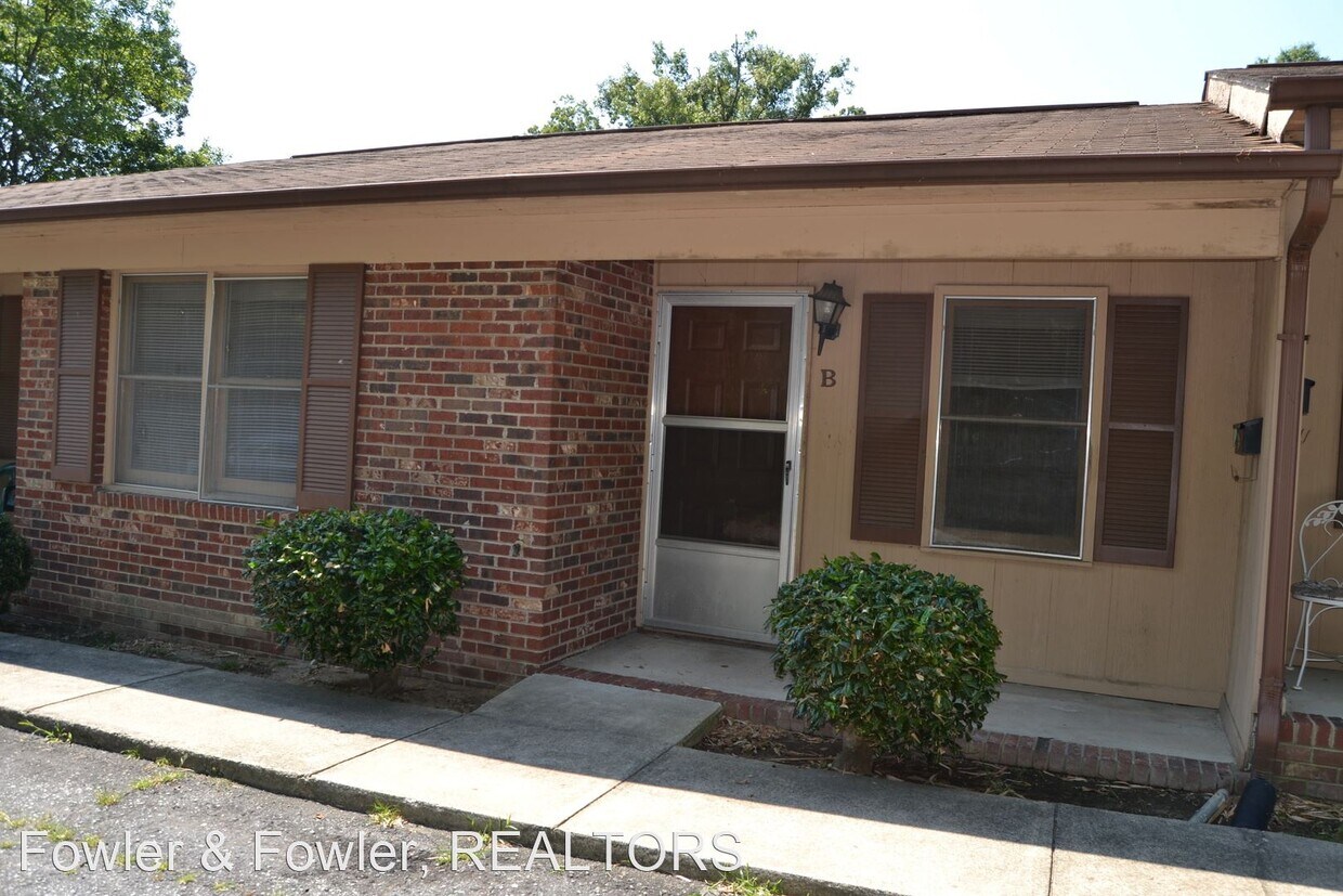 Foto principal - 1613 Long St