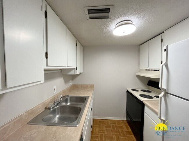Foto del edificio - 1 Bedroom Ground Floor Unit in Niceville!