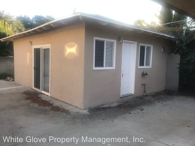 Building Photo - Studio, 1 bath House - 6041 Golden West Ave.