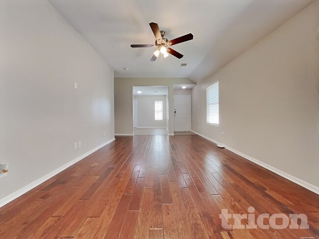 Foto del edificio - 16339 Noble Meadow Ln