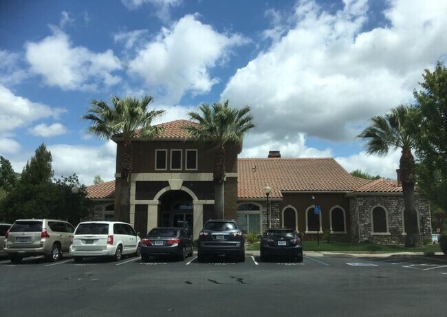 Foto del edificio - 8434 Walerga Rd