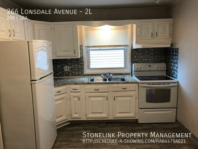 Building Photo - 266 Lonsdale Avenue