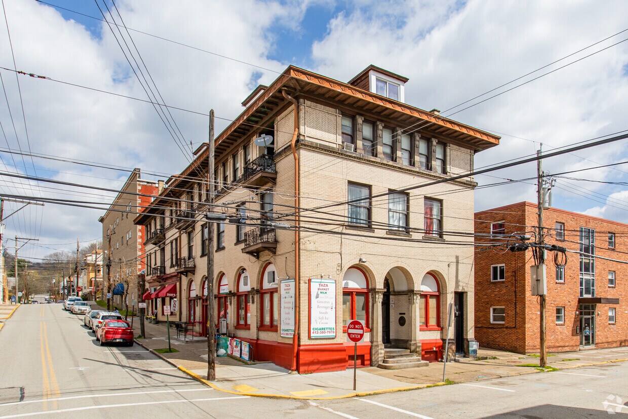 500 2nd Ave, Pitcairn, PA 15140 Apartments in Pitcairn, PA