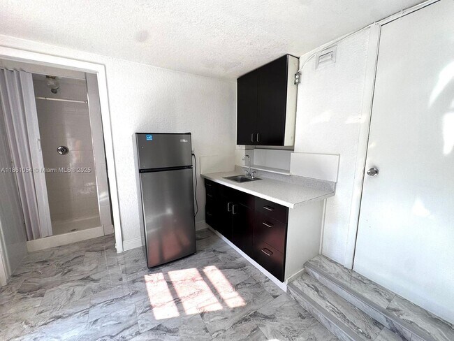 Foto del edificio - 4119 SW 49th St