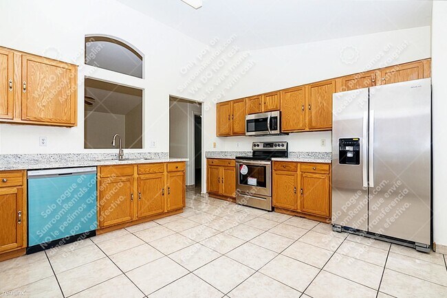 Foto del edificio - 3 br, 2 bath House - 2202 S 82nd Ln
