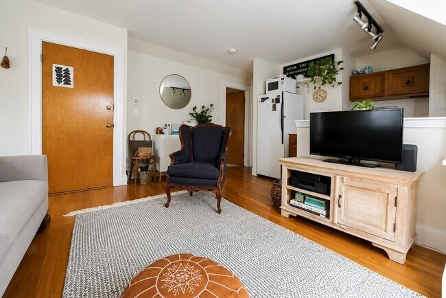 Foto del edificio - 207 Lowell St
