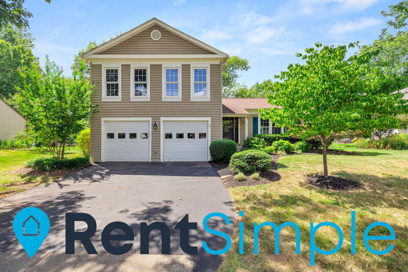 Foto principal - 13611 White Barn Ln