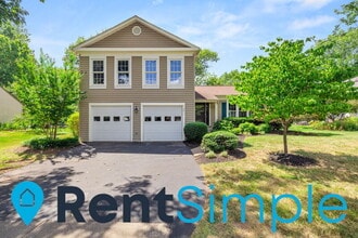 Building Photo - 13611 White Barn Ln