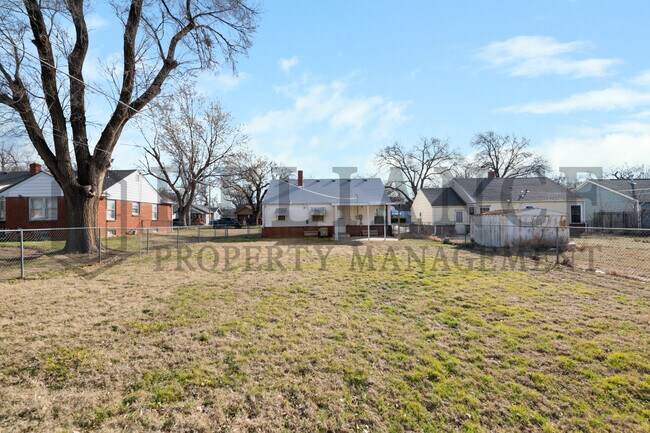 Building Photo - 1723 S Emporia Ave