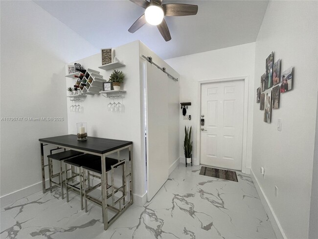 Building Photo - 15400 SW 134th Pl