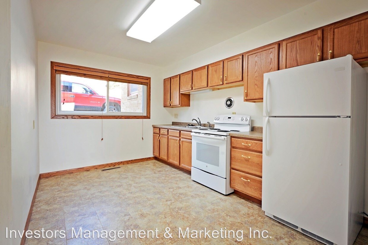 Primary Photo - 509 11th Ave NE